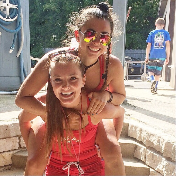 Meet your Posher, Sam - Picture 3 of 3